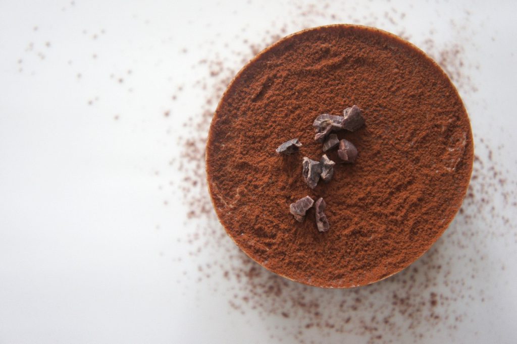 Cocoa powder with cacao nibs